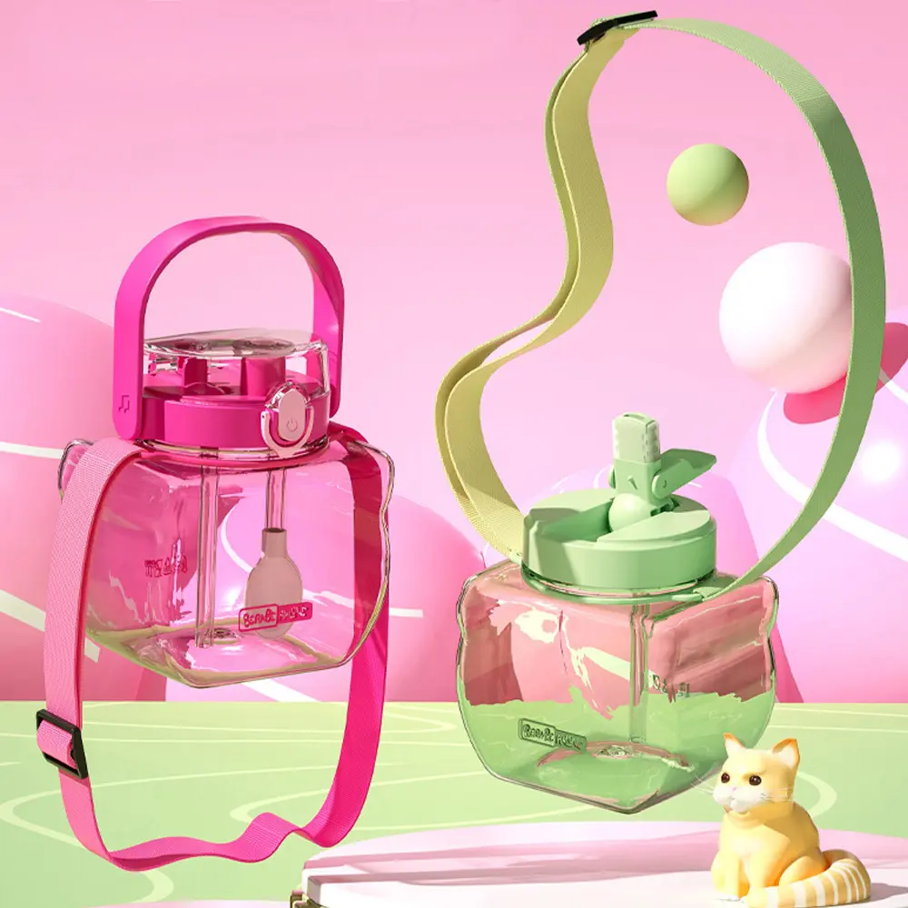 High-value accompanying cup, net celebrity flat three-use student portable strap, straw water cup, cute large-capacity plastic cup