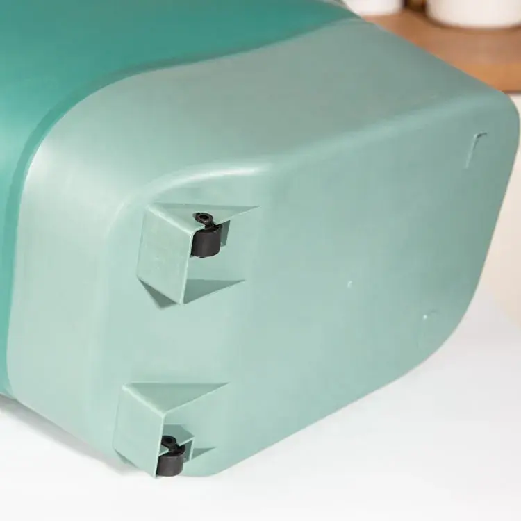 Moistureproof Sealing Large Plastic Dog Pantry Containers Bin Collapsible Pet Food Storage Container With Wheels