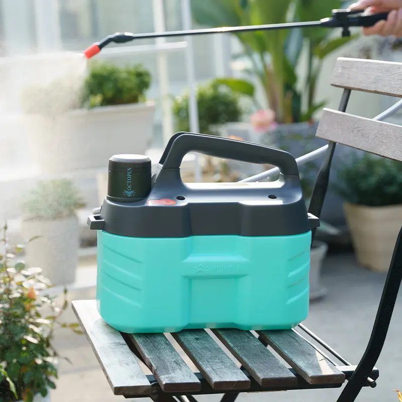 5L8L electric sprayer gardening watering watering watering can electric large capacity watering can lithium battery electric