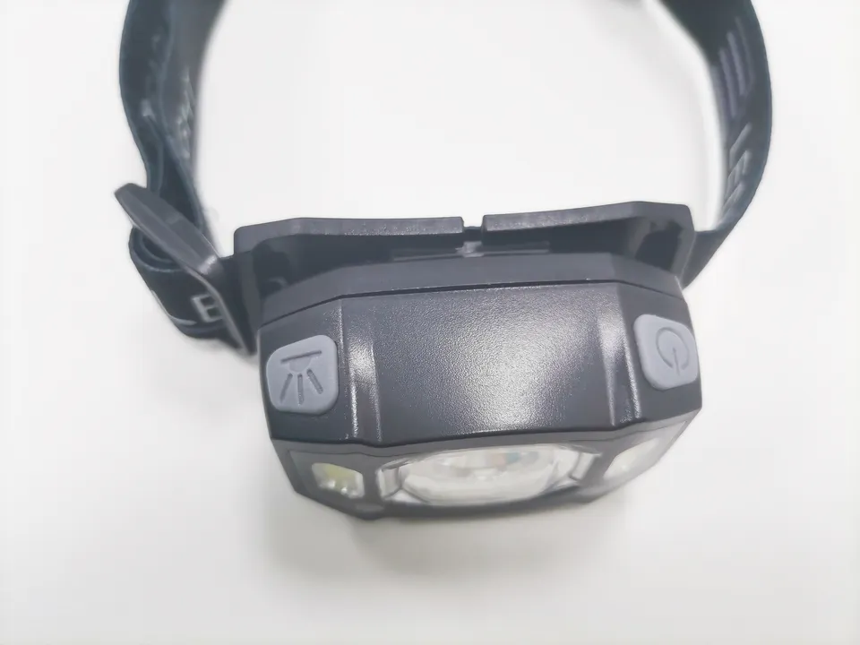 LED headlight body motion sensor