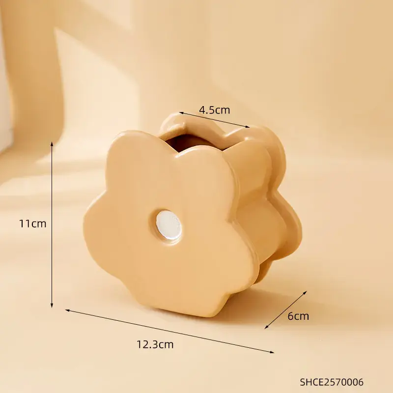 Nordic Home Decoration Vase Small Lovely Exquisite Fashion Flower Vase Living Room Bedroom Office Decoration Ceramic Vase Gift