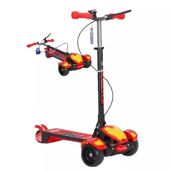 Patterned 3-wheel children’s scooter Red children’s scooter Yellow children’s scooter