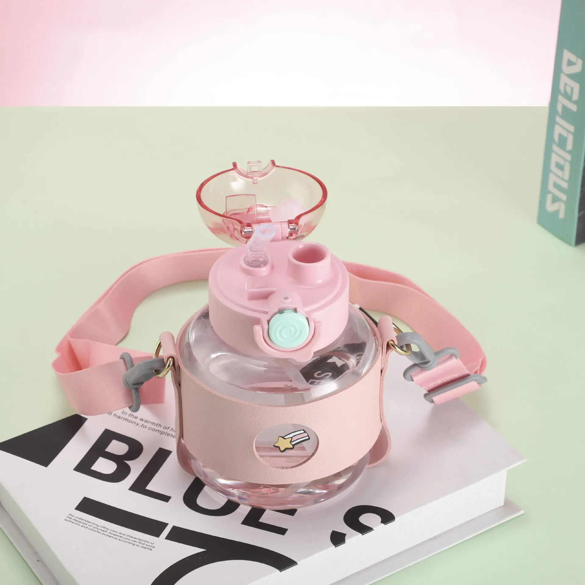 High-value plastic cup, new boys, girls, children with straws, summer school special Internet celebrity potbelly drinking cup