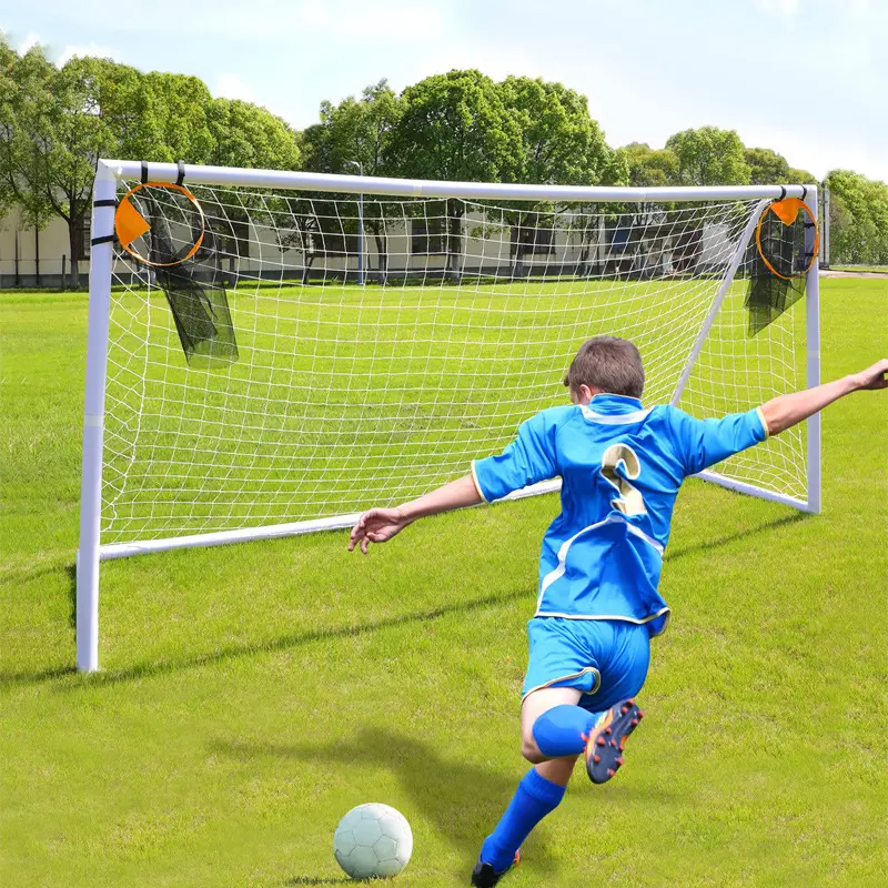 Football training shooting target football goal deployment Free kick practice